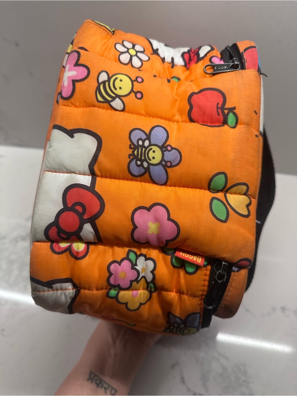 Baggu x Hello Kitty Puffy Lunch Box - Picture 6 of 14